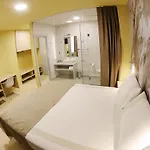 Bed & Breakfast Kai Boutique & 4*